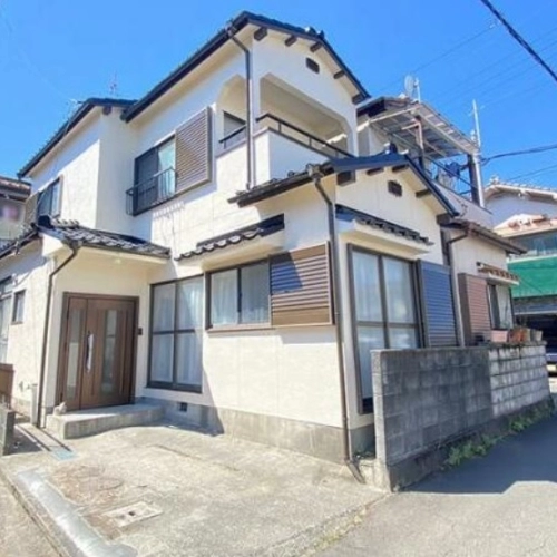 駿河区中野新田　中古住宅のサムネイル