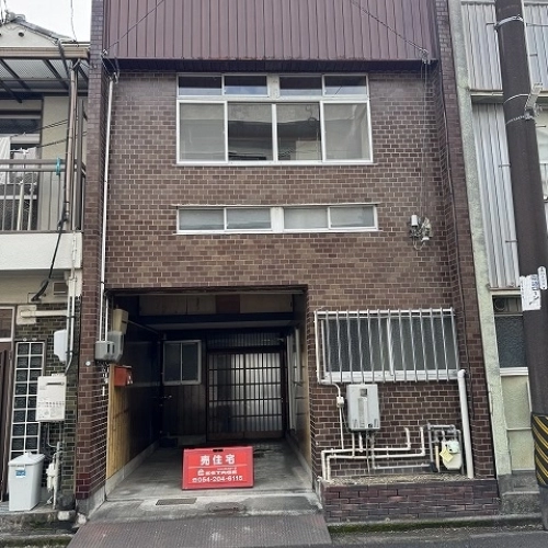 静岡市葵区本通7　中古住宅のサムネイル